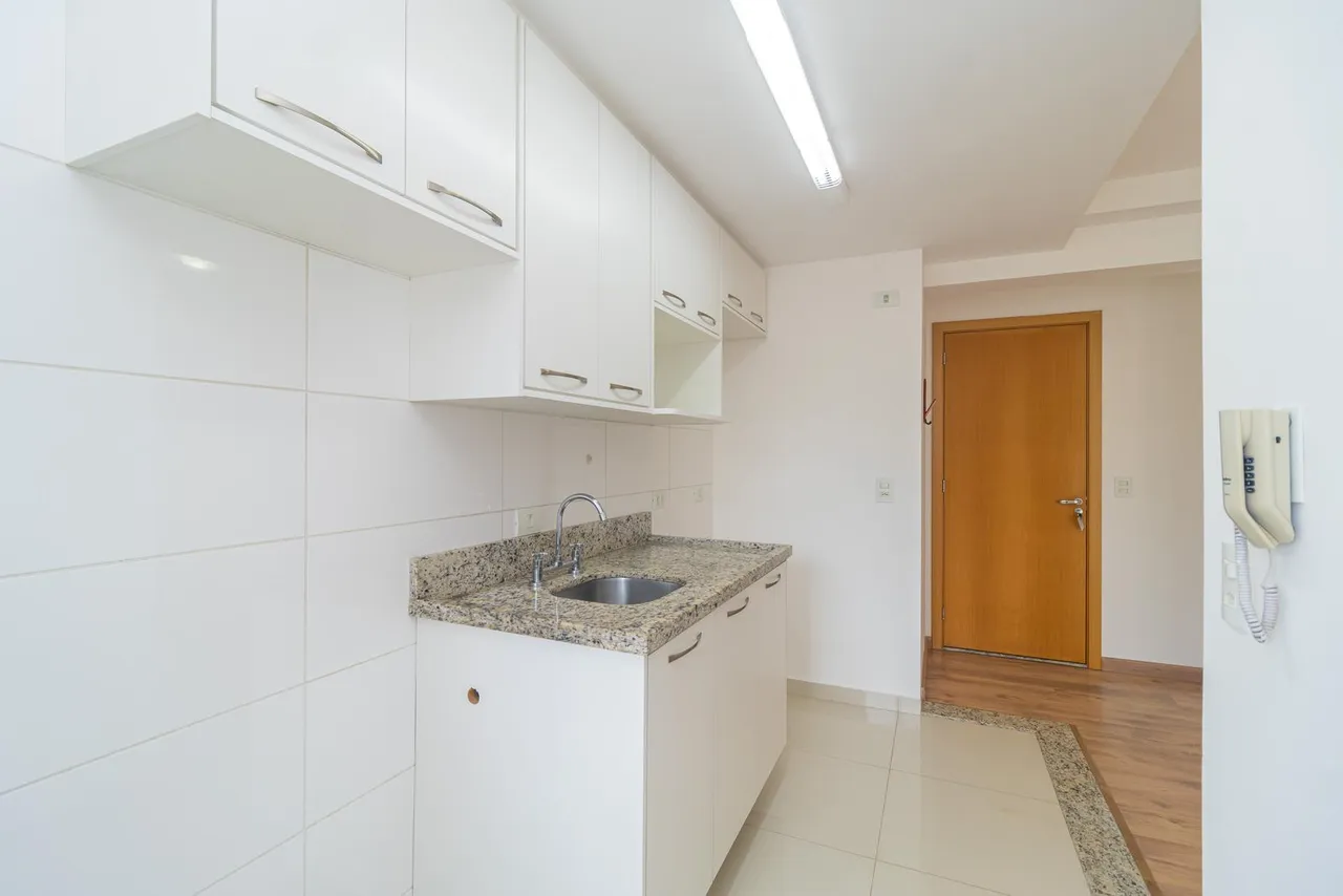 Unfurnished apartment with 2 bedrooms and 1 bath, 138 m² — photo 14