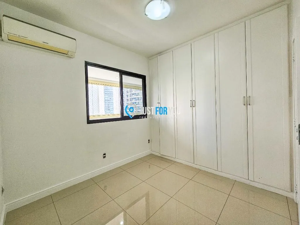 Apartment, 106 m², with a walk-in closet — photo 7