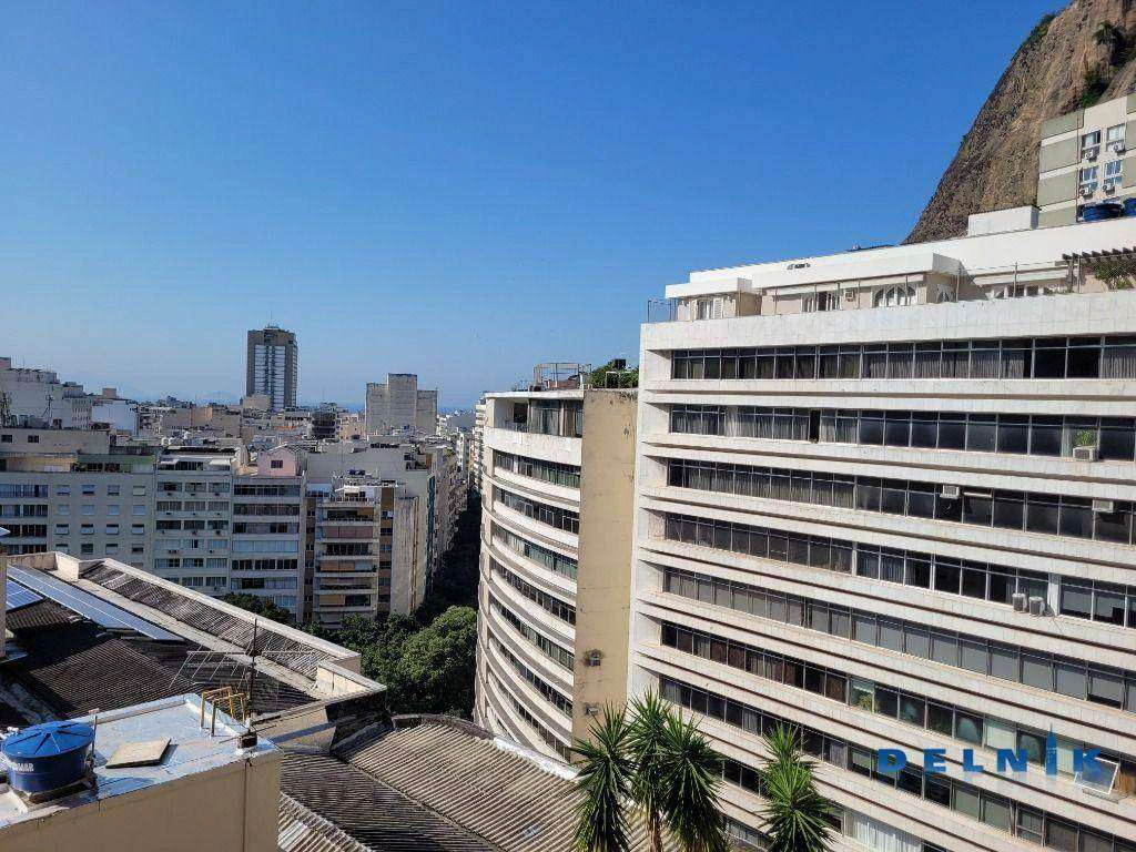 Apartamento com 3 quartos de 156 m² e vista cidade/montanhas — photo 21