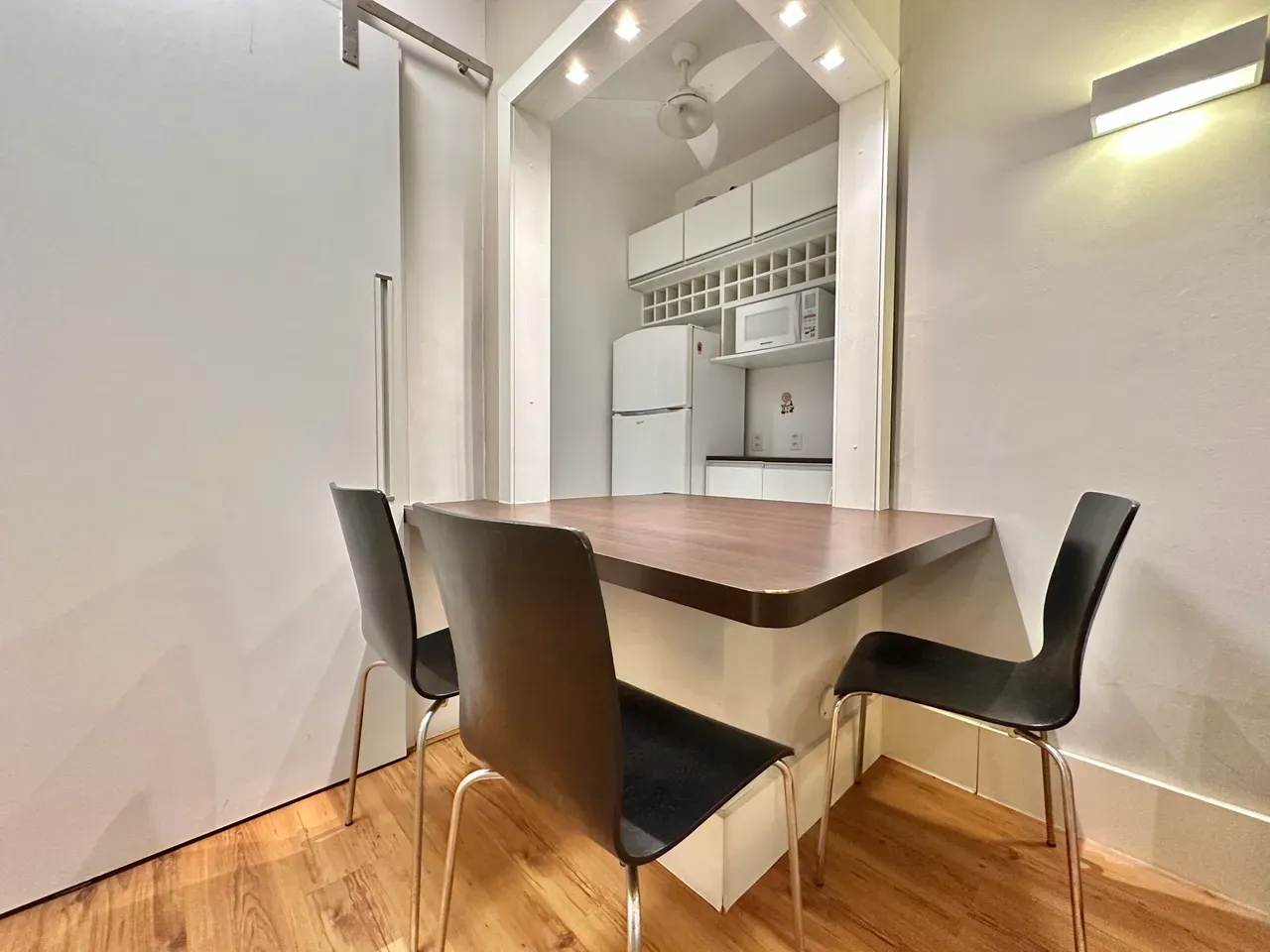 One-bedroom apartment with a home office in Rio de Janeiro — photo 16