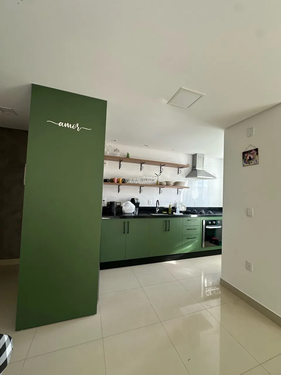 Меблированная квартира 80 м², 2 спальни — photo 2