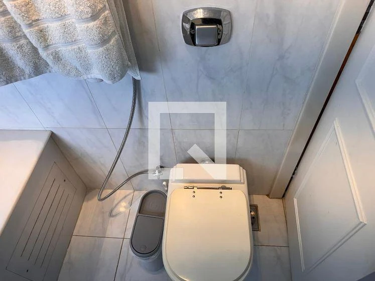5-bedroom house with a bathtub in Rio de Janeiro — photo 32
