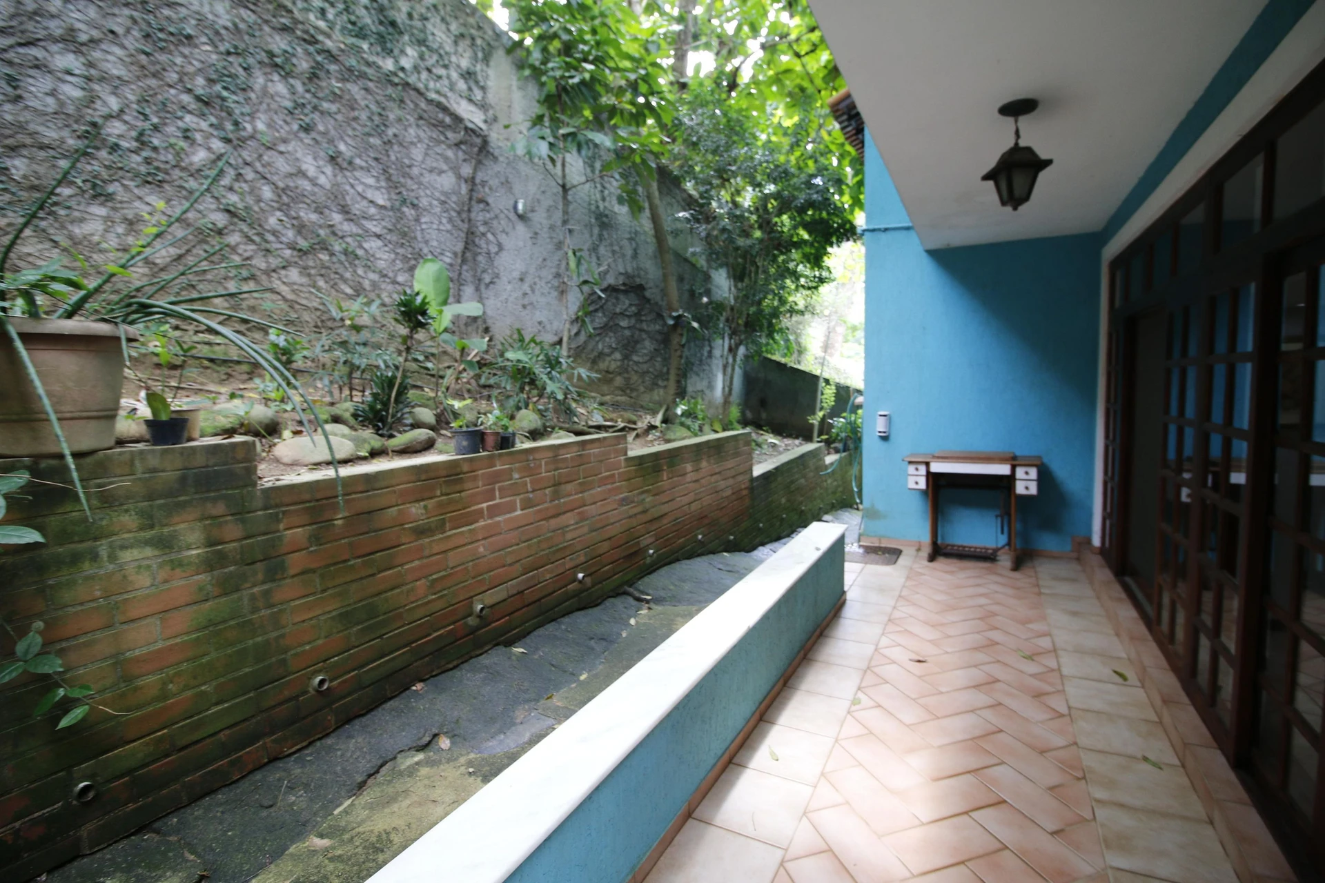 Furnished house, 700 m², with a jacuzzi — photo 88