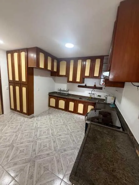 4-bedroom apartment with 4 bathrooms and 3 parking spots — photo 21