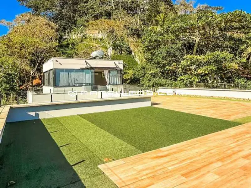 Furnished house with 5 bedrooms and an open view — photo 25