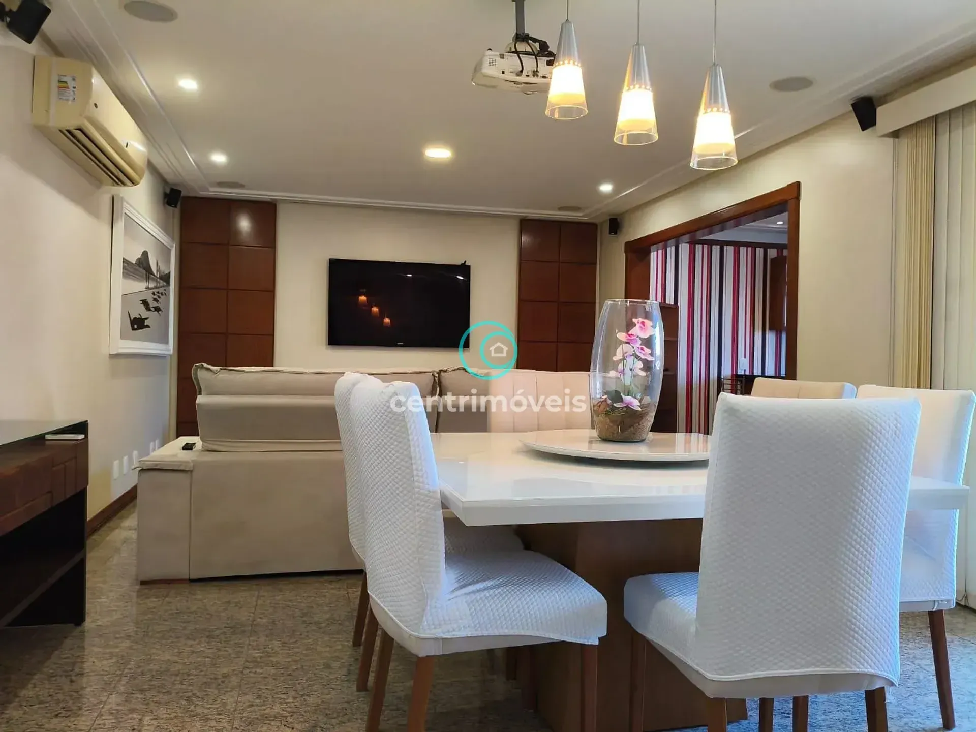 Apartamento mobiliado com 4 quartos e 3 banheiros — photo 2