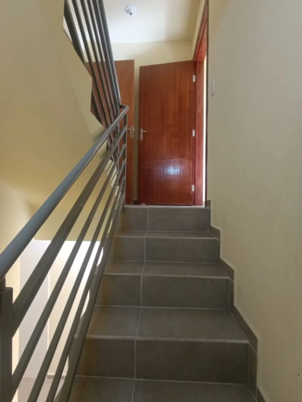 Unfurnished house with 2 bedrooms and 3 bathrooms — photo 8