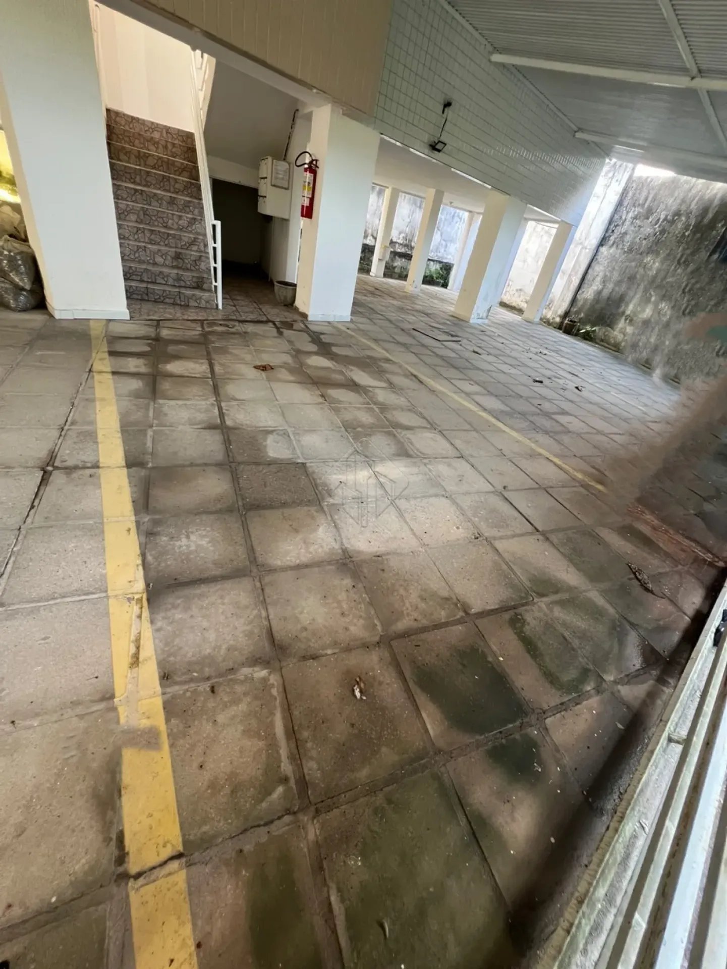1-bedroom apartment with a closed kitchen and 2 parking — photo 12