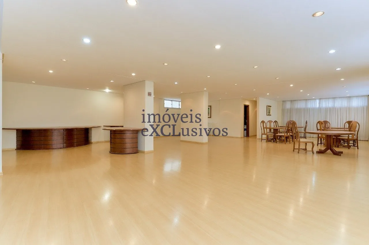 450 m² apartment with 4 bedrooms and 3 parking spaces — photo 29