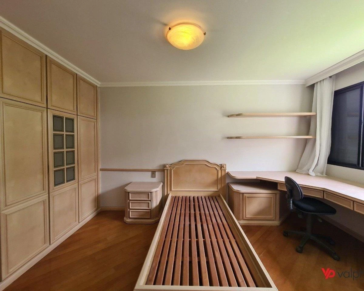 Condo house with 3 bedrooms and 5 bathrooms — photo 49