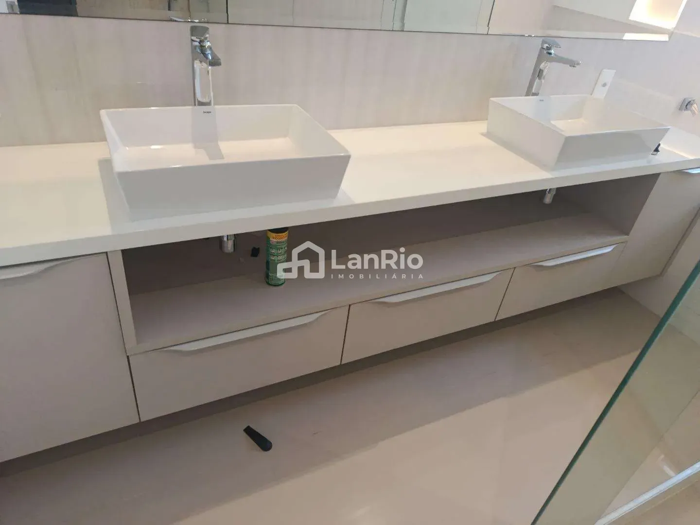 Casa com 5 quartos e 5 suítes, com varanda — photo 21
