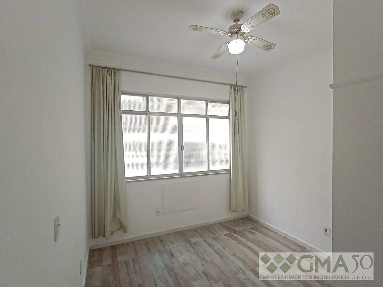 Studio, 30 m², with wood or laminate floors
