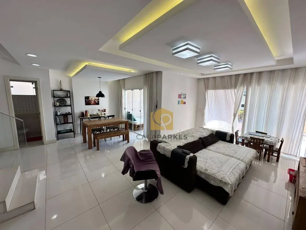 Furnished 5-bedroom house with 270 m² — photo 8