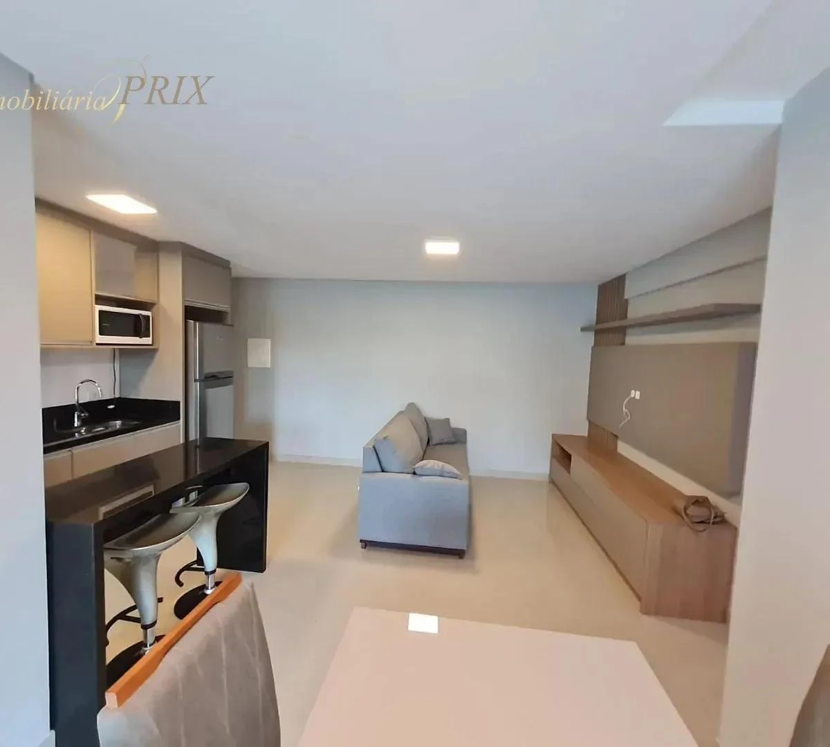 Glass-enclosed balcony in a 2-bedroom apartment, 76 m² — photo 7