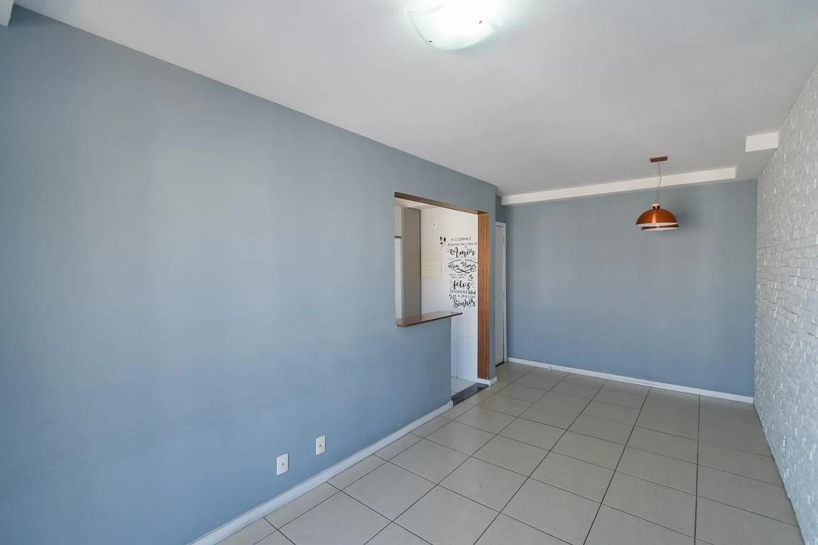Furnished 3-bedroom apartment with 1 en-suite and balcony — photo 17