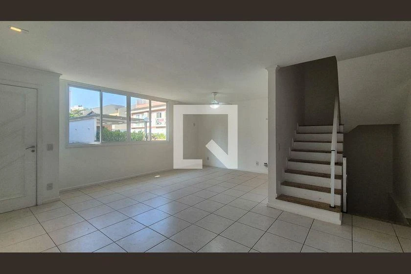 Casa en alquiler con 4 dormitorios y balcón — photo 4