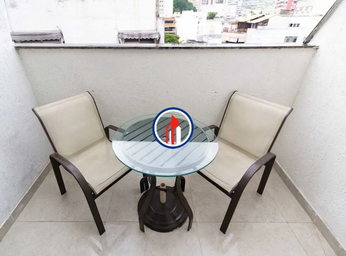 Furnished duplex apartment with 1 bedroom and 1 parking — photo 21