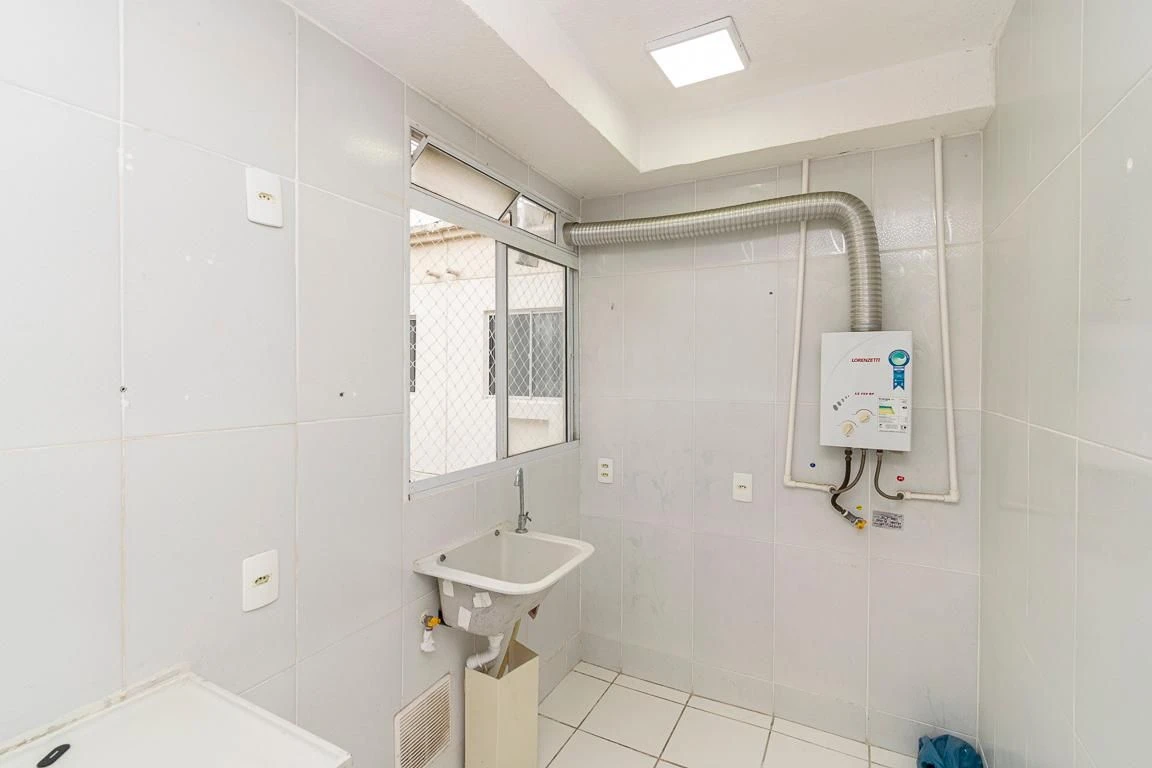 2-bedroom apartment with 1 bathroom, no parking — photo 10