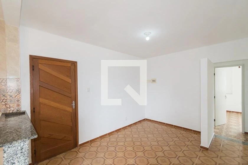 Apartamento sem mobília de 2 quartos com 1 banheiro — photo 4