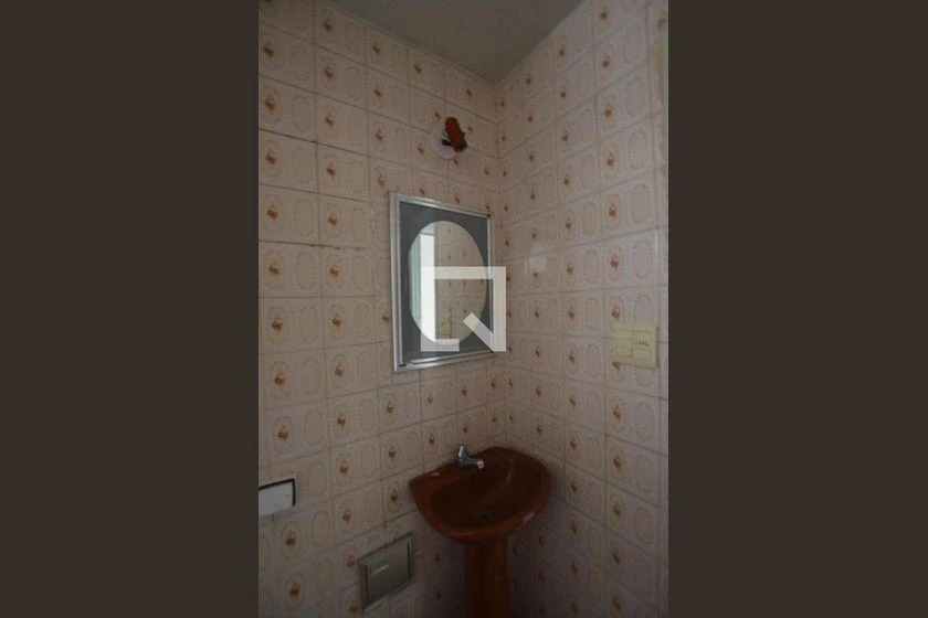 2 quartos e banheira: apartamento de 45 m² — photo 5