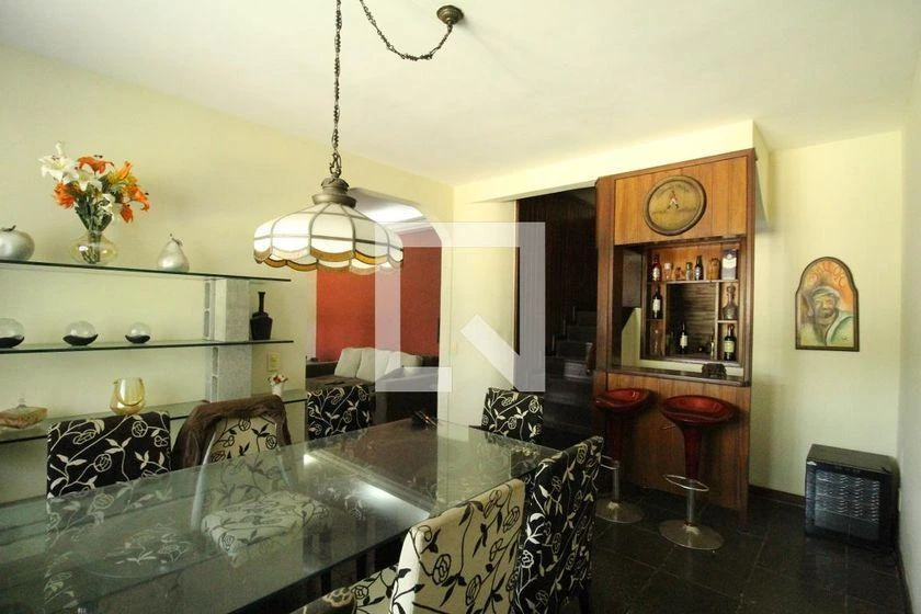 Casa de 300 m² com 4 quartos e 2 vagas — photo 19
