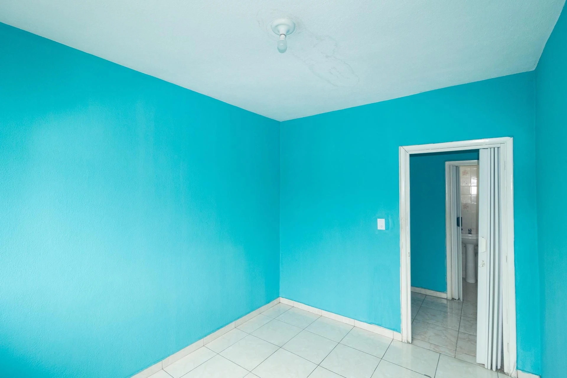 Apartamento sem mobília com 2 quartos e 1 banheiro — photo 36