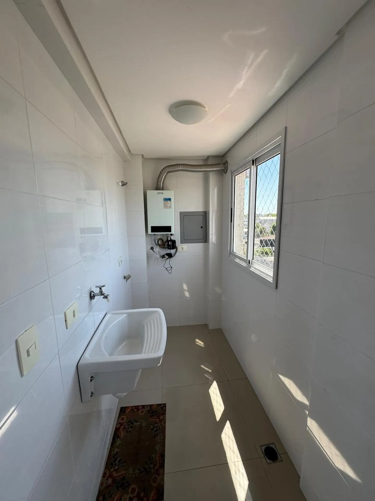 2-bedroom apartment, 1 with its own bathroom, 77 m² — photo 7