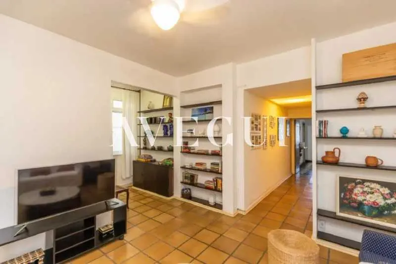 5-bedroom apartment with a water view in Rio de Janeiro — photo 15
