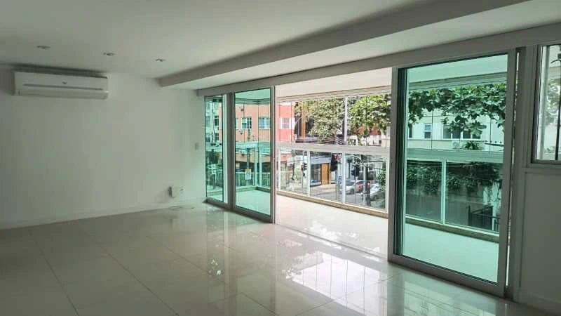Apartamento de 198 m² com 4 suítes e varanda — photo 6
