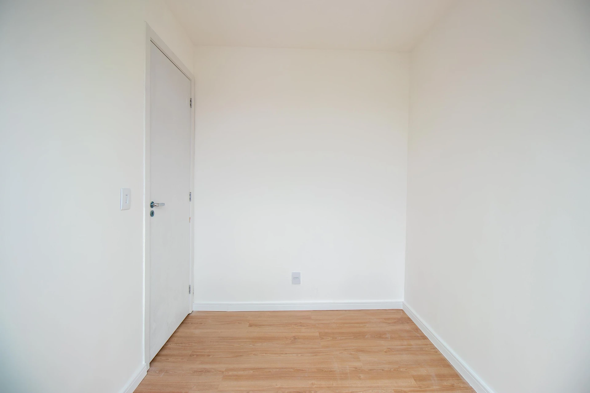 Rental apartment with 2 bedrooms, balcony and private garden — photo 21