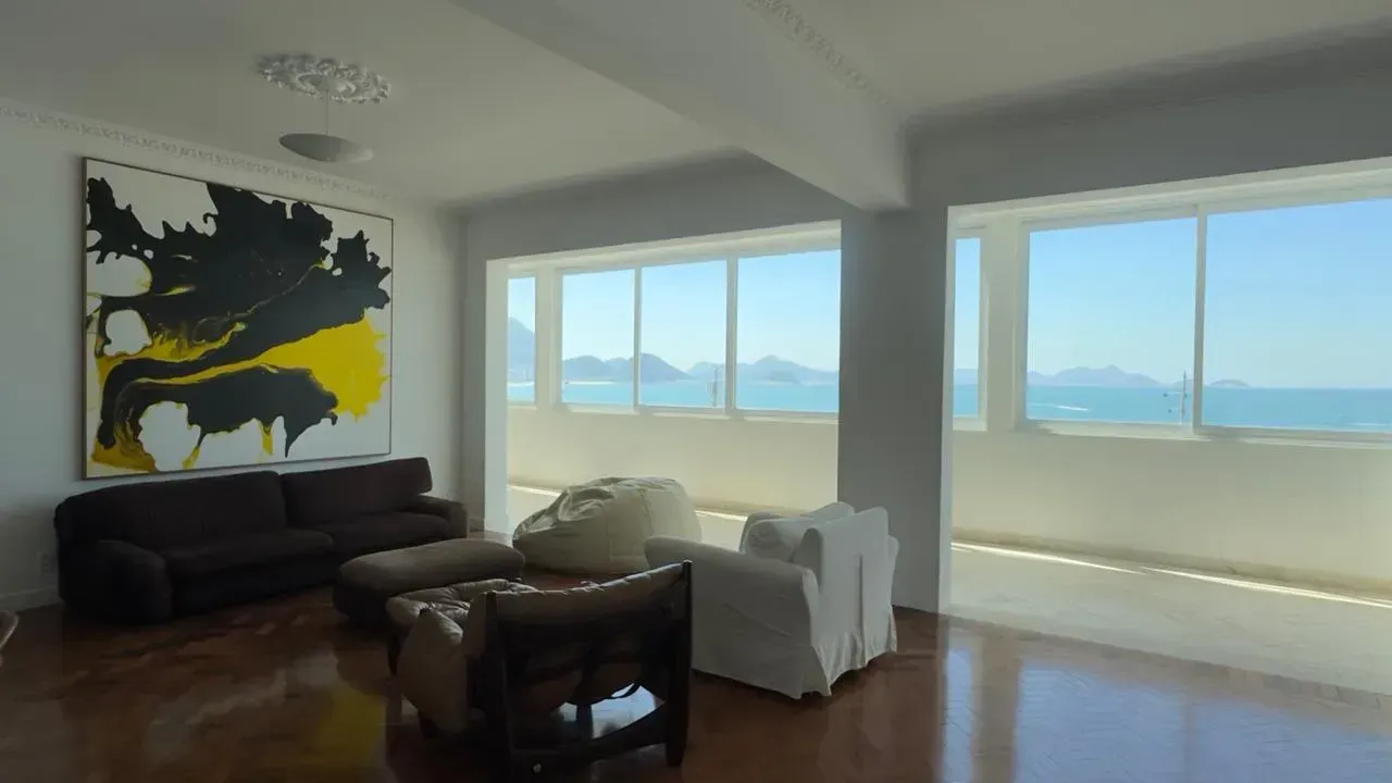 Apartamento mobiliado com 3 quartos e 3 banheiros — photo 3