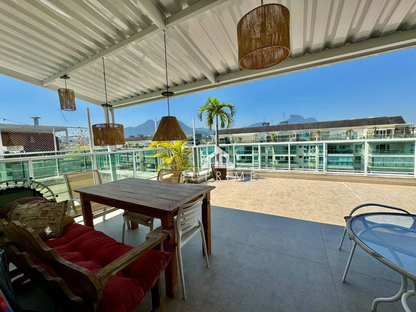 Furnished 4-bedroom penthouse with 205 m² — photo 20