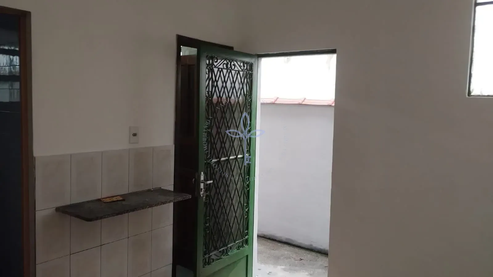 Casa com varanda e 1 vaga de estacionamento para alugar — photo 40
