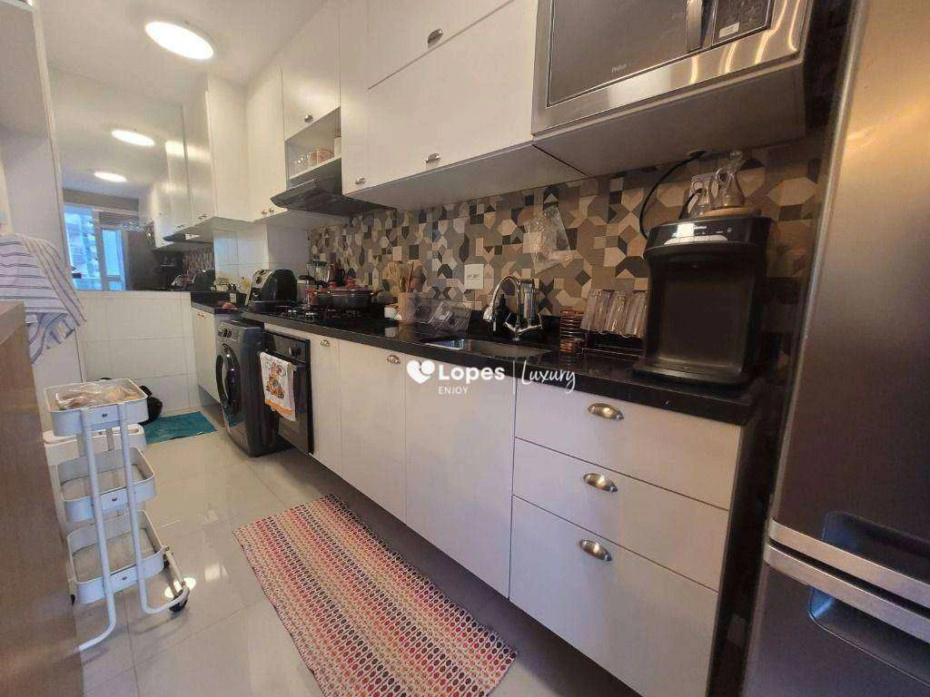 Furnished 2-bedroom apartment with a private BBQ — photo 24