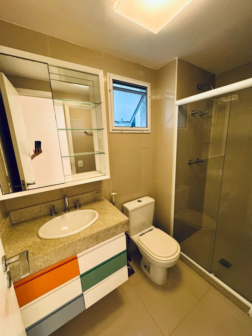 Furnished 3-bedroom apartment with an outdoor pool — photo 2