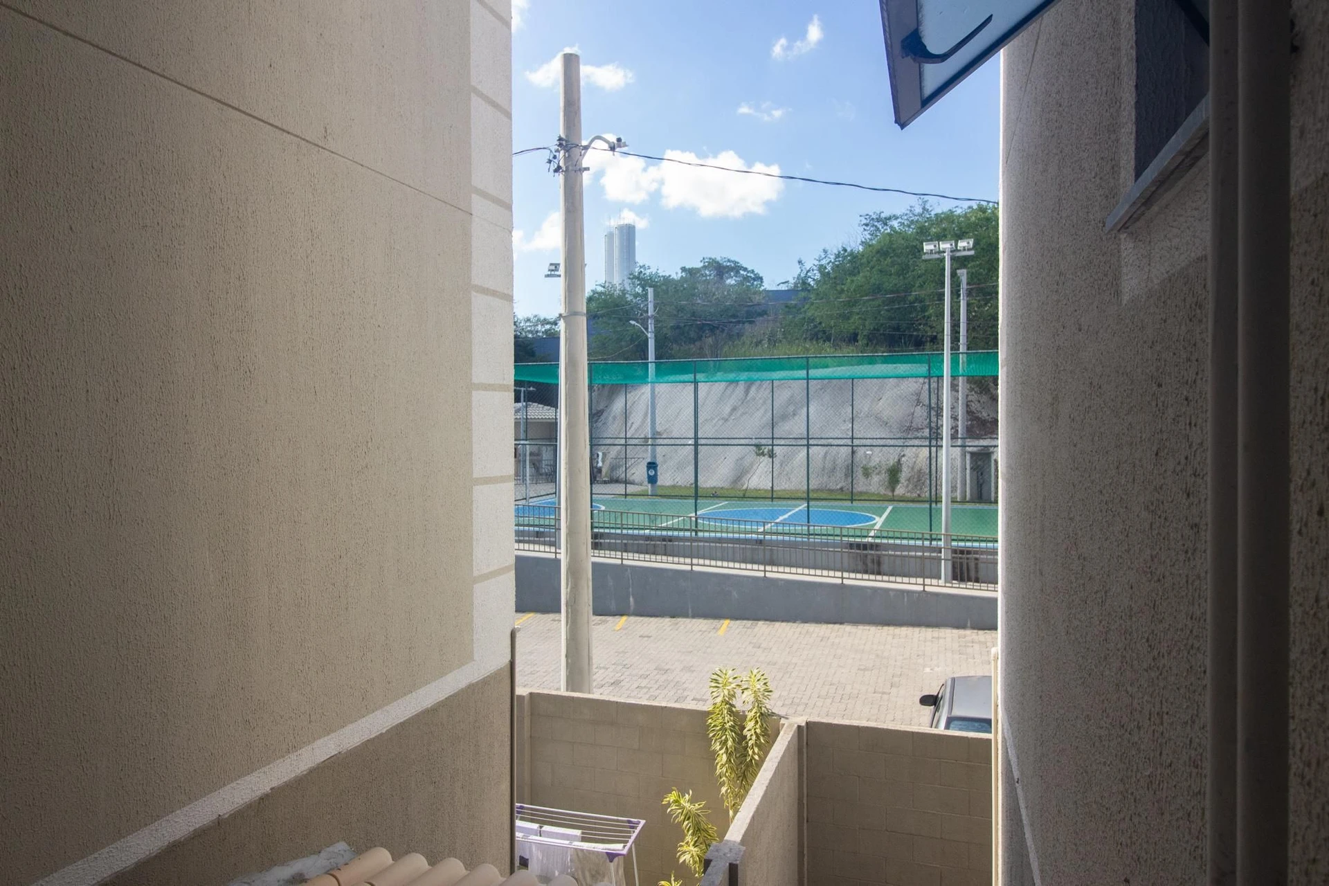 2-bedroom apartment with a laundry area — photo 54
