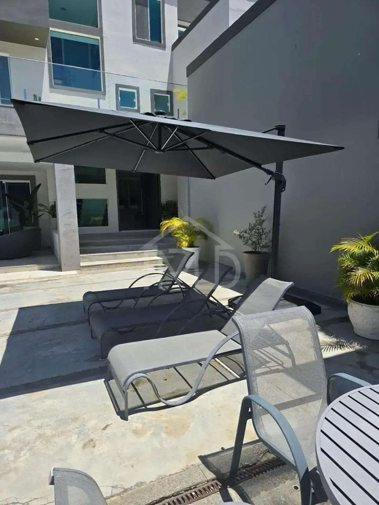 Casa mobiliada com 7 suítes e 10 banheiros, 720 m² — photo 8