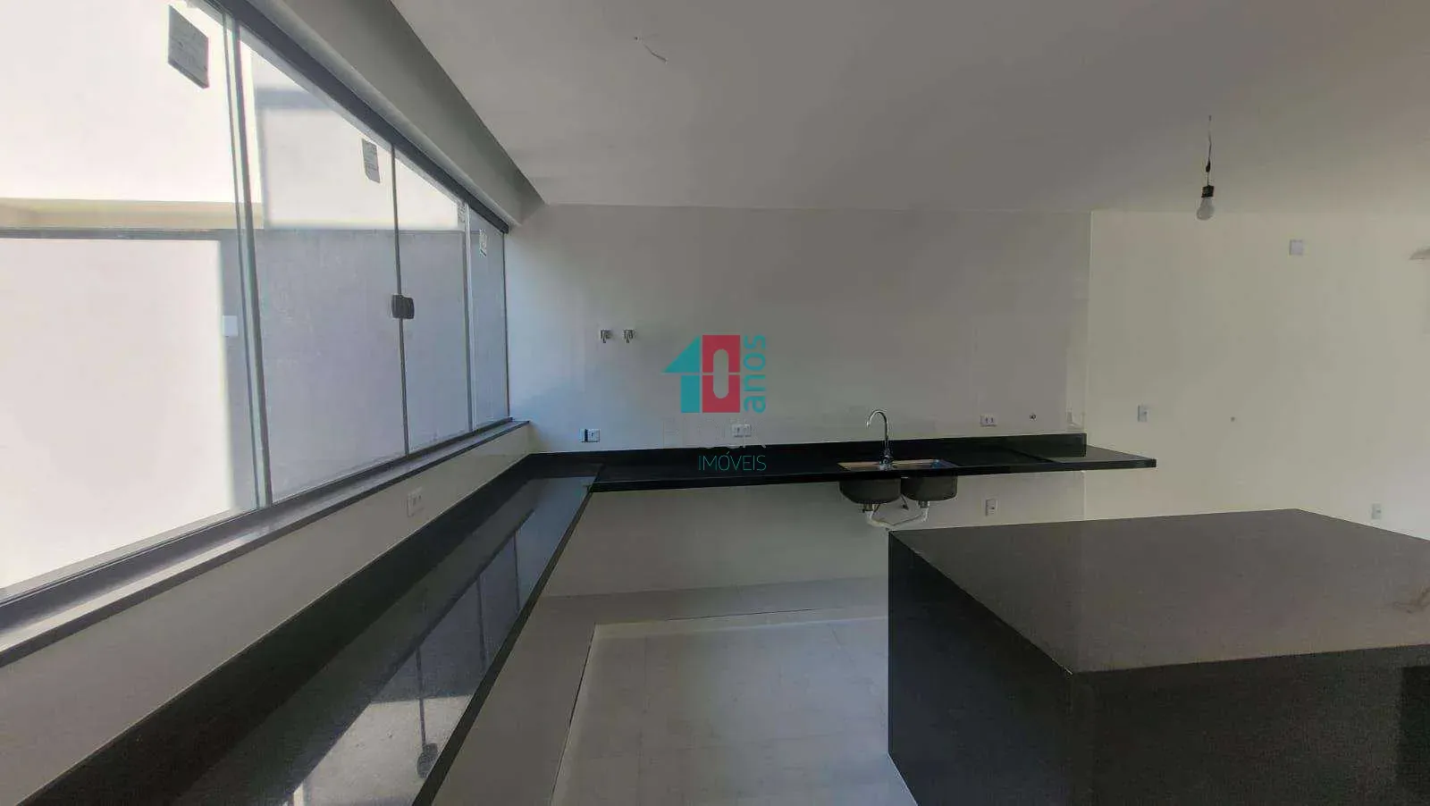 Casa de condomínio com 6 suítes e 9 banheiros — photo 4
