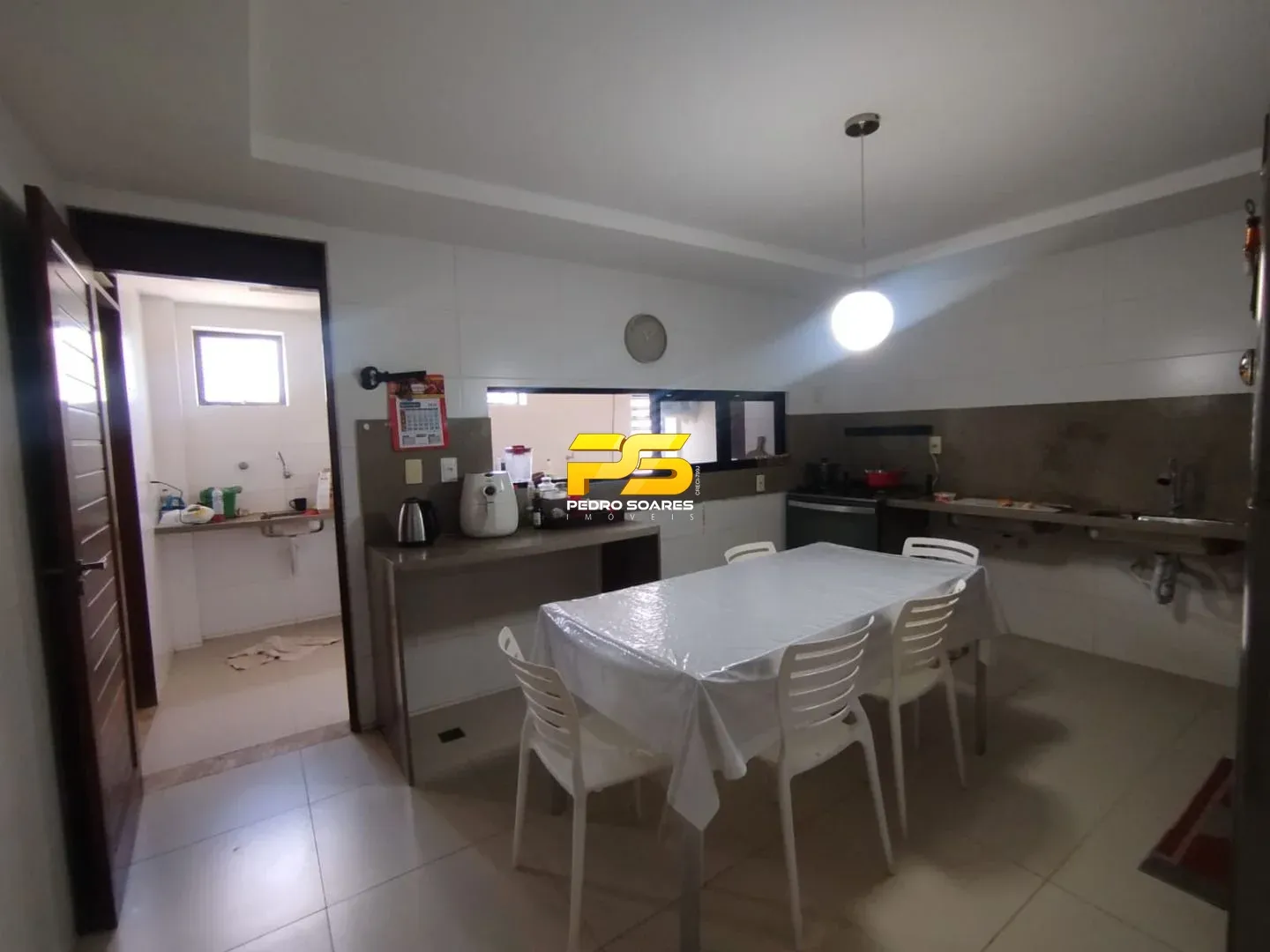 Орендне житло 280 м² з 4 спальнями-сюїтами — photo 12