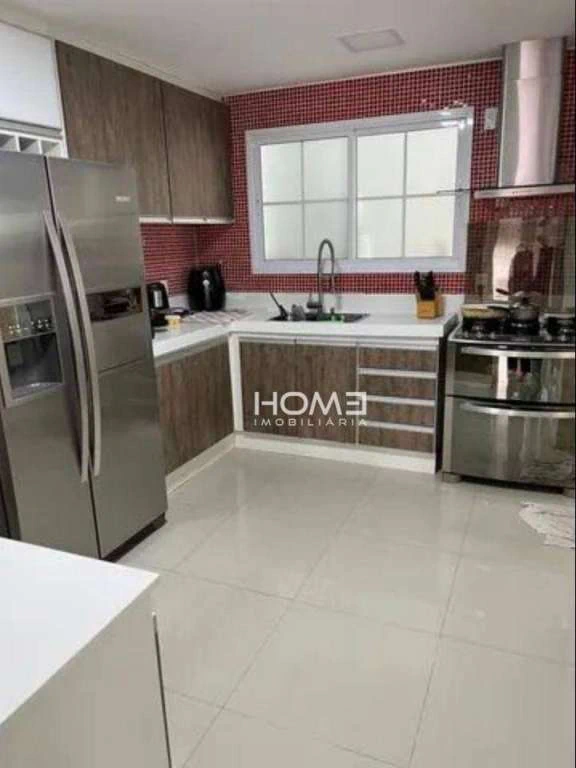 Furnished house with 4 bedrooms and 3 en-suites — photo 2