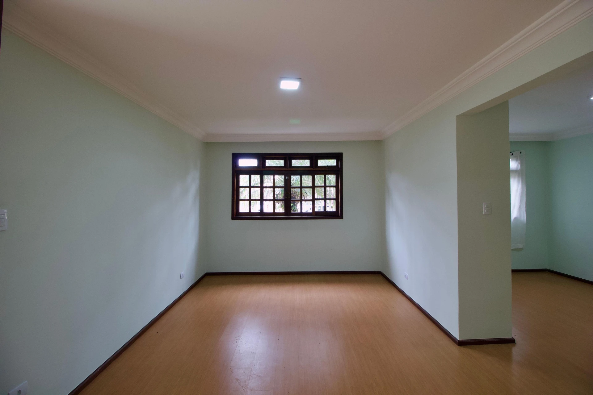 4-bedroom house with a garden in Curitiba — photo 5