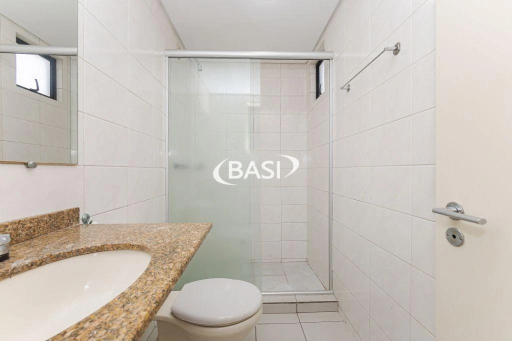 Квартира 84 м² з пральною машиною та балконом із грилем — photo 32