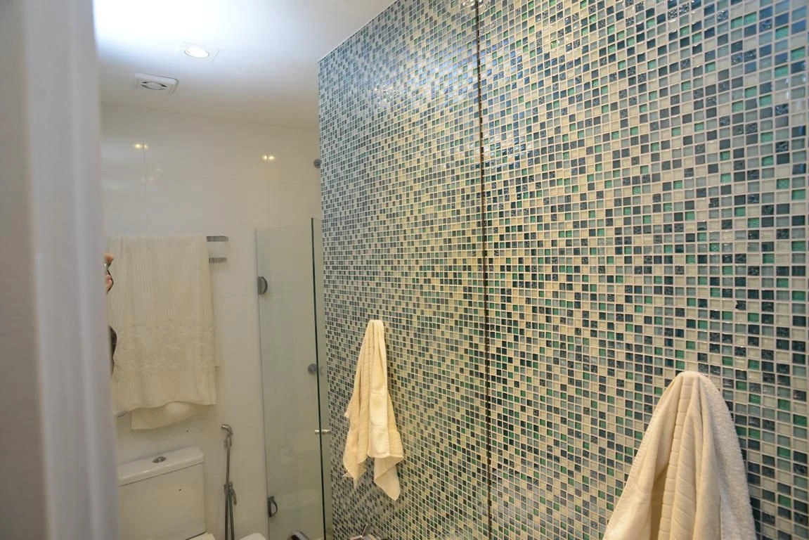 Apartamento amueblado de 2 habitaciones con balcón — photo 27
