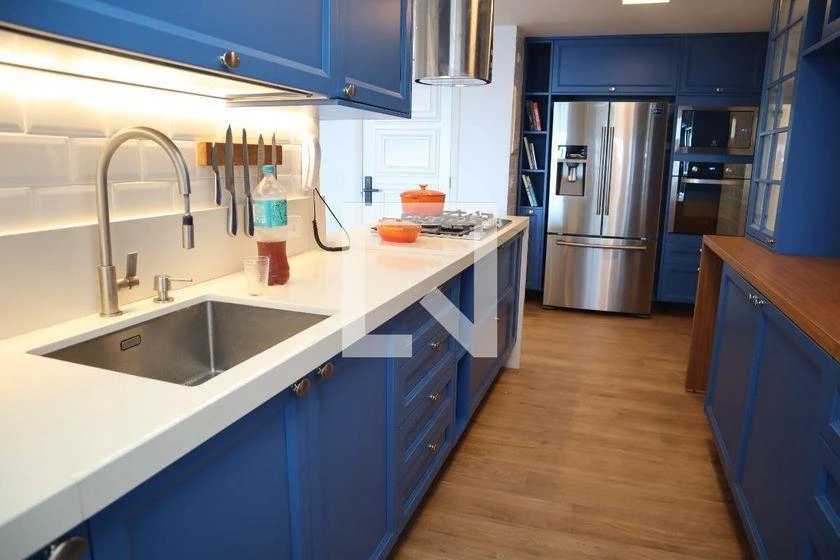 110 m² apartment with 3 bedrooms and integrated kitchen — photo 40