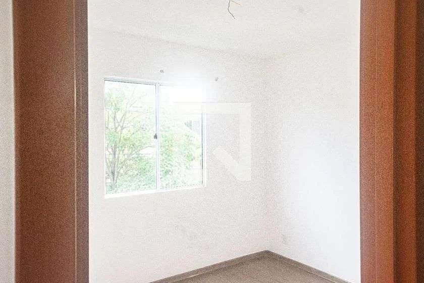 Apartamento de 2 dormitorios con cocina cerrada y cocina a gas — photo 18