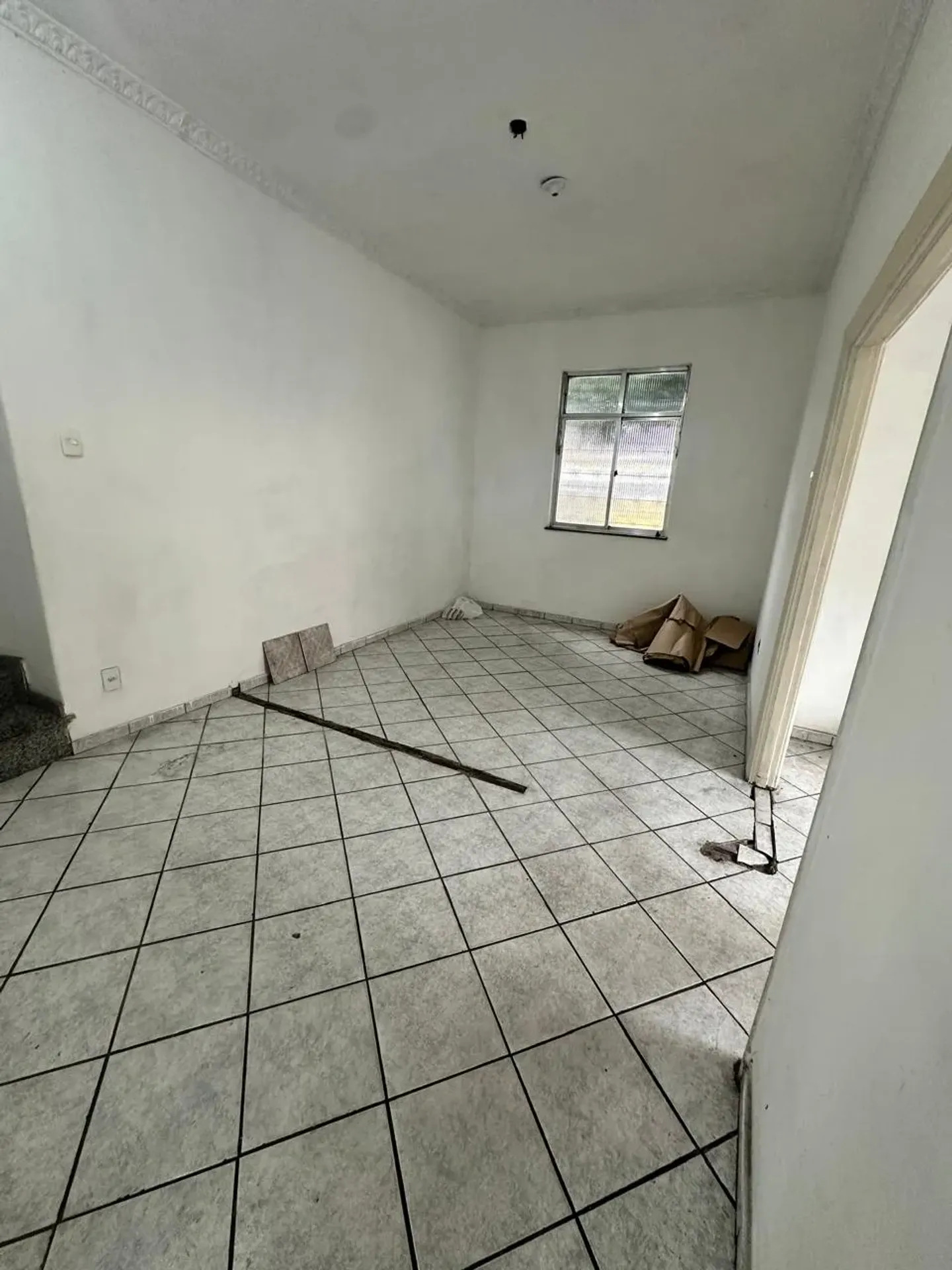 Duplex house for rent with 2 bedrooms and 2 bathrooms