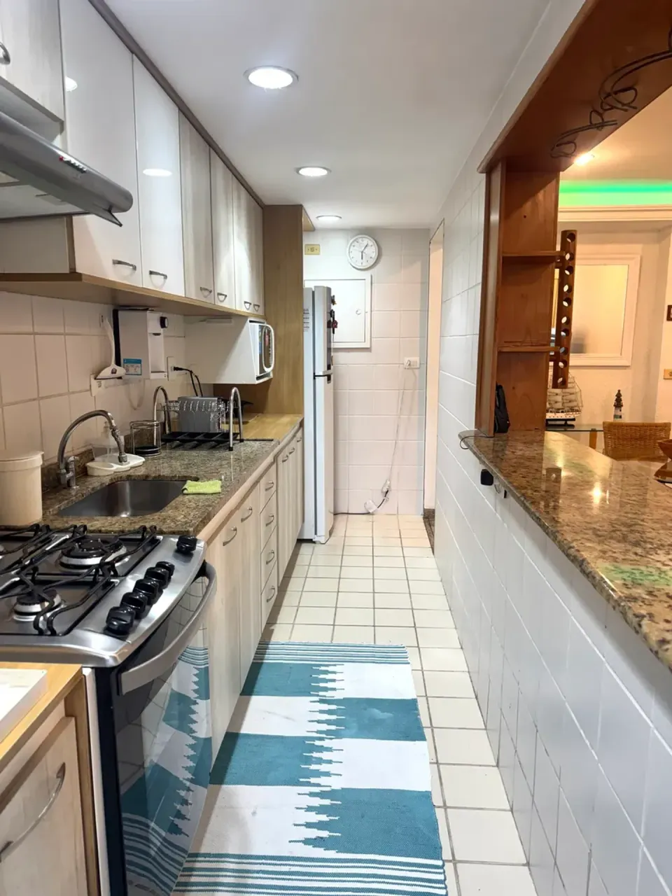 Мебльована квартира з 1 спальнею та 58 м² — photo 10