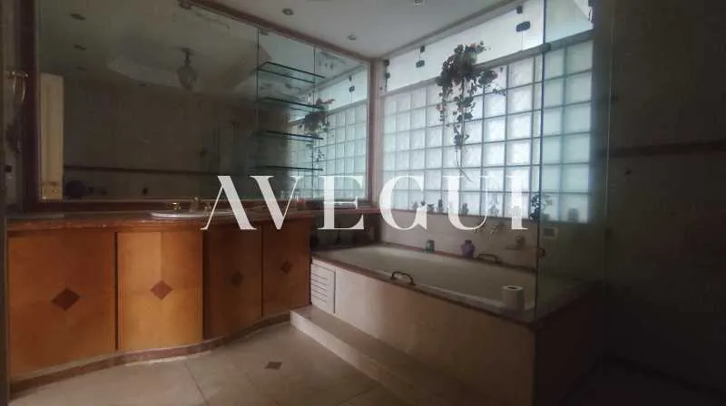 Apartamento mobiliado com 4 quartos e 5 banheiros — photo 28