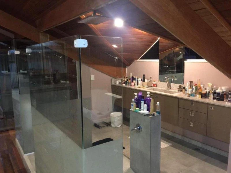 Панорамні вікна та 6 спалень: будинок 525 м² — photo 19