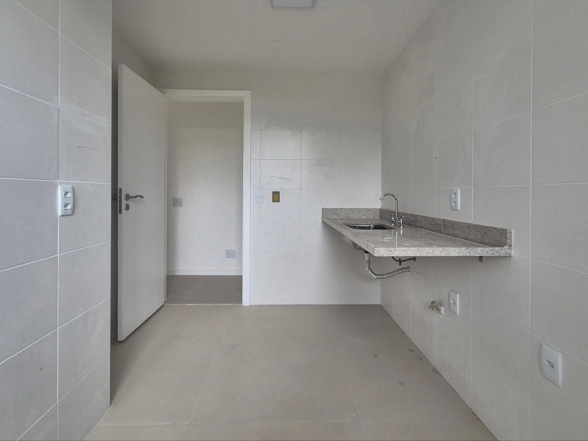 Apartamento de 3 quartos, sendo 1 suíte, 83 m² — photo 29